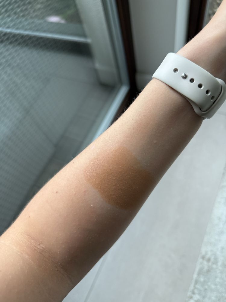 Podkład Estee Lauder Futurist Hydra Rescue