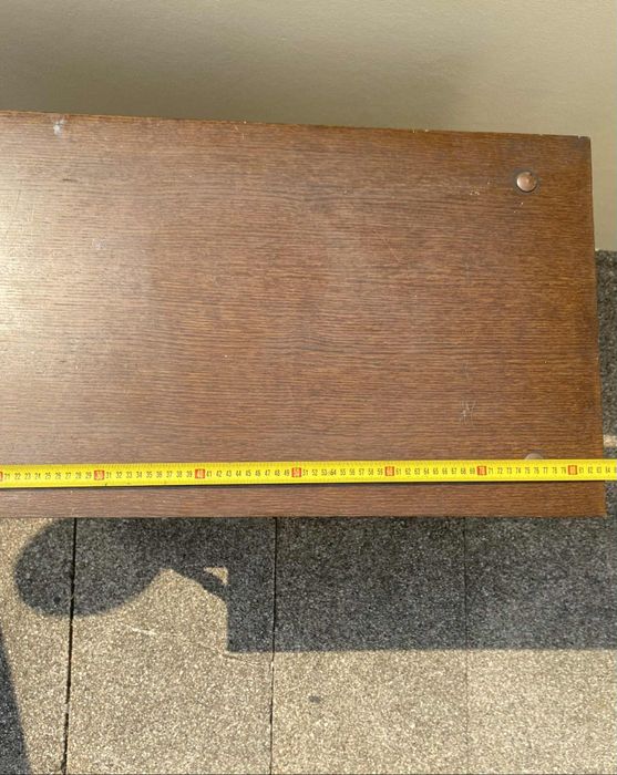 Mesa de apoio antiga ( para TV etc)