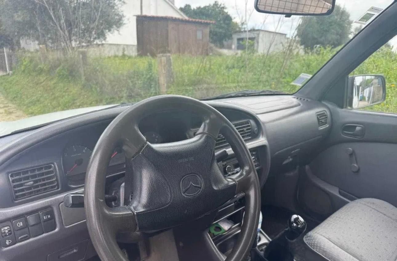 Vendo carrinha 4x4 Mazda