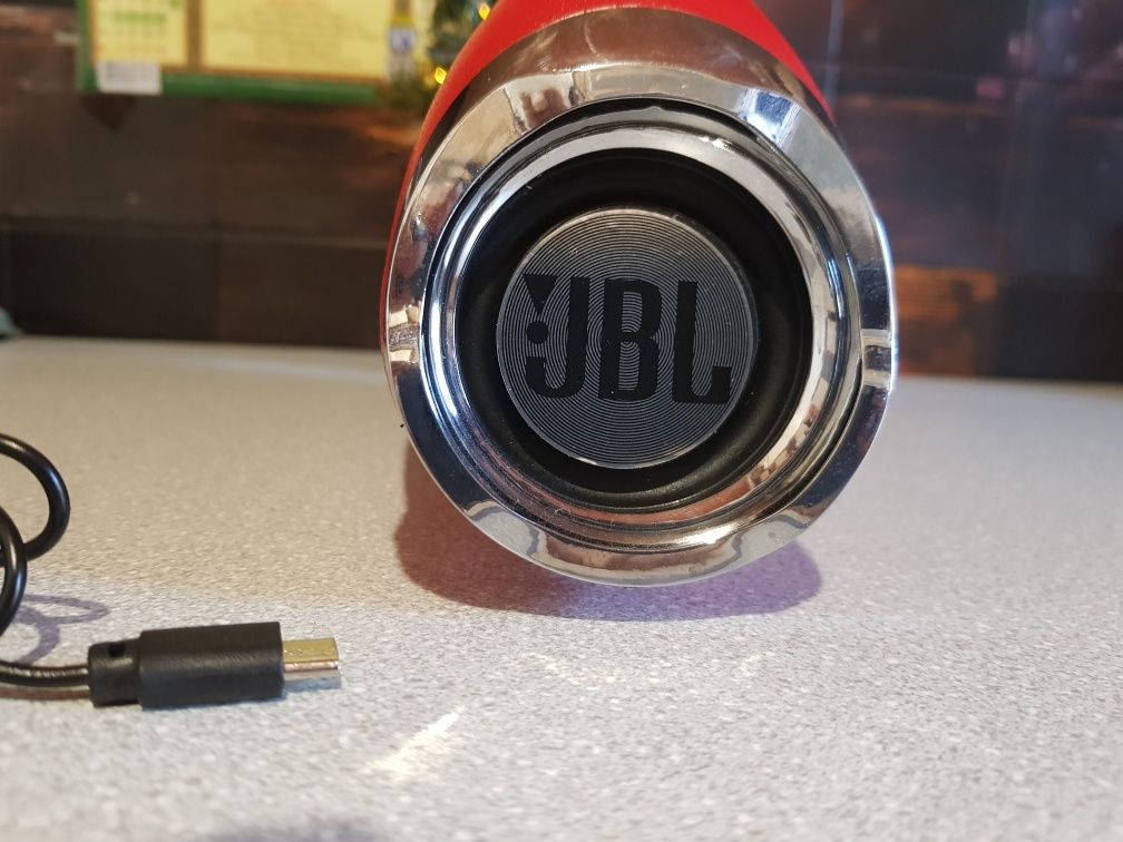 Блютуз колонка JBL boombox mini. FM радио MP3,USB