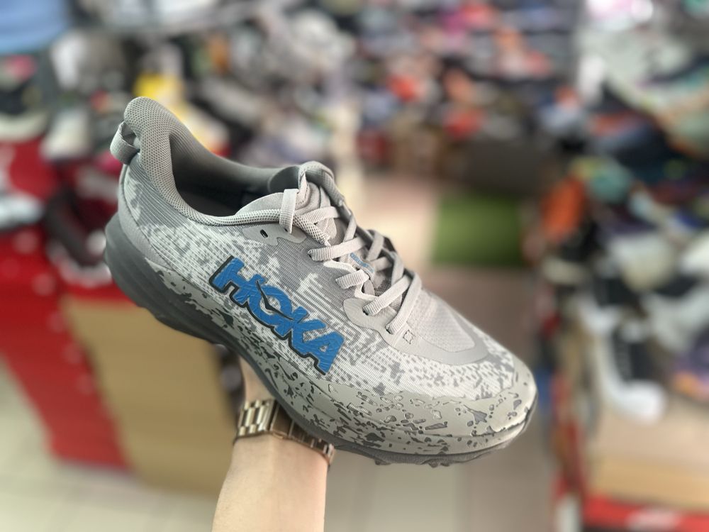 Трекінгові кросівки Hoka Speedgoat 6  ( РОЗМІР 40 2/3 )