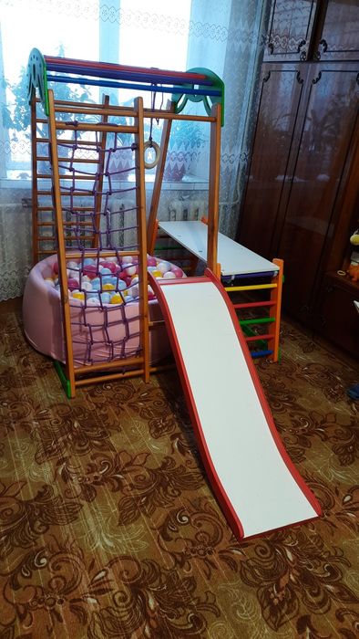 Спортивная детская горка