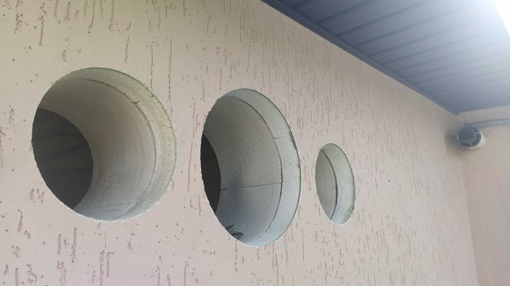 Алмазное сверление, буріння, отвори для труб, вентиляціі, димоходу