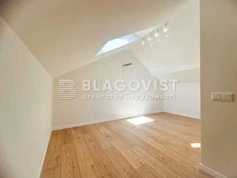 Продаж квартири Липи Юрія, 6 Комфорт Таун