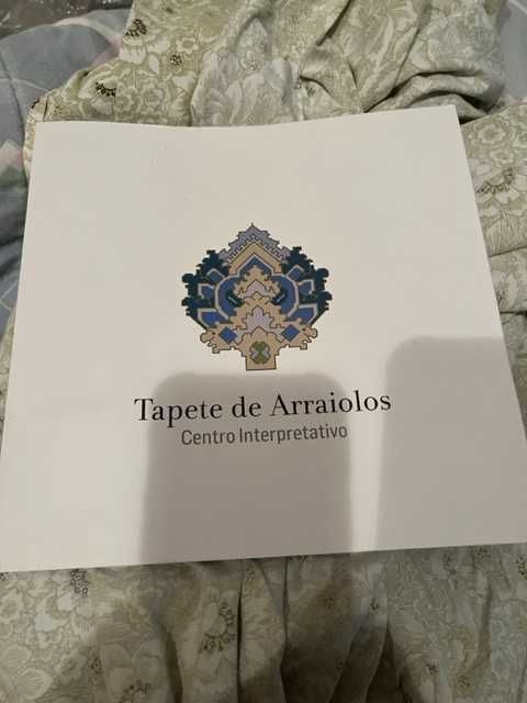 Livro Tapete Arraiolos