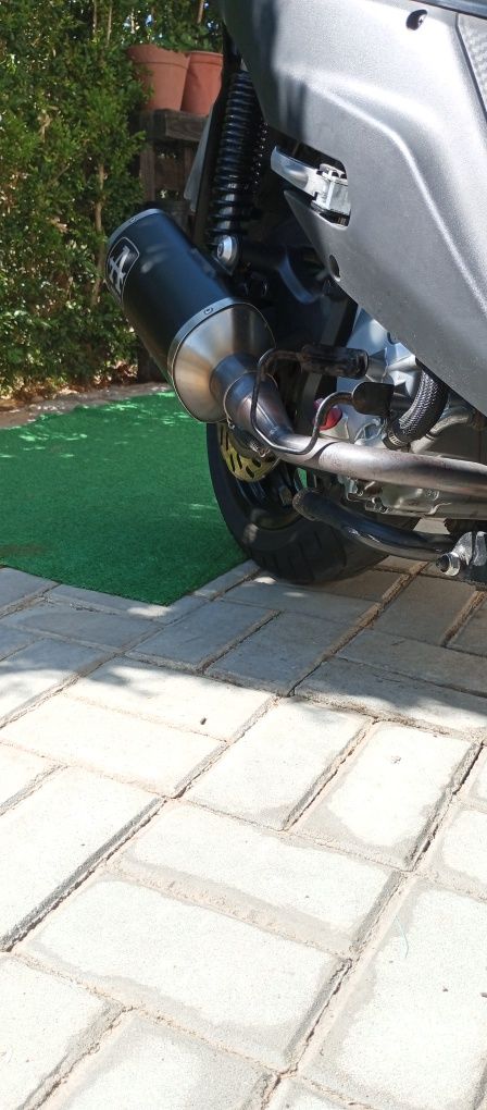 Sym Joymax Z 125