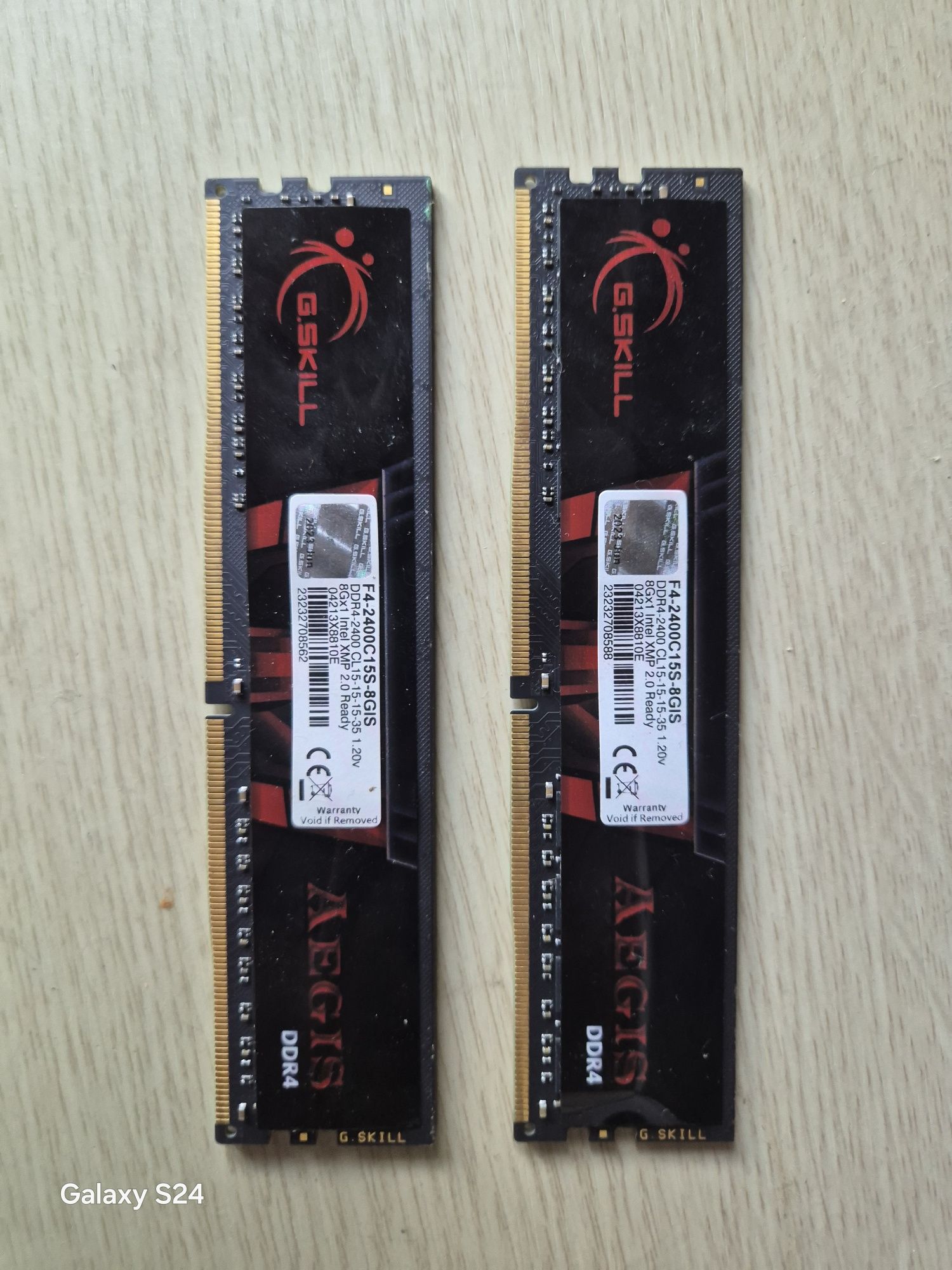 Pamiec ram ddr4 8x2