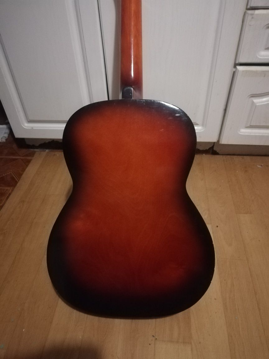 Gitara 6 strun akustyczna