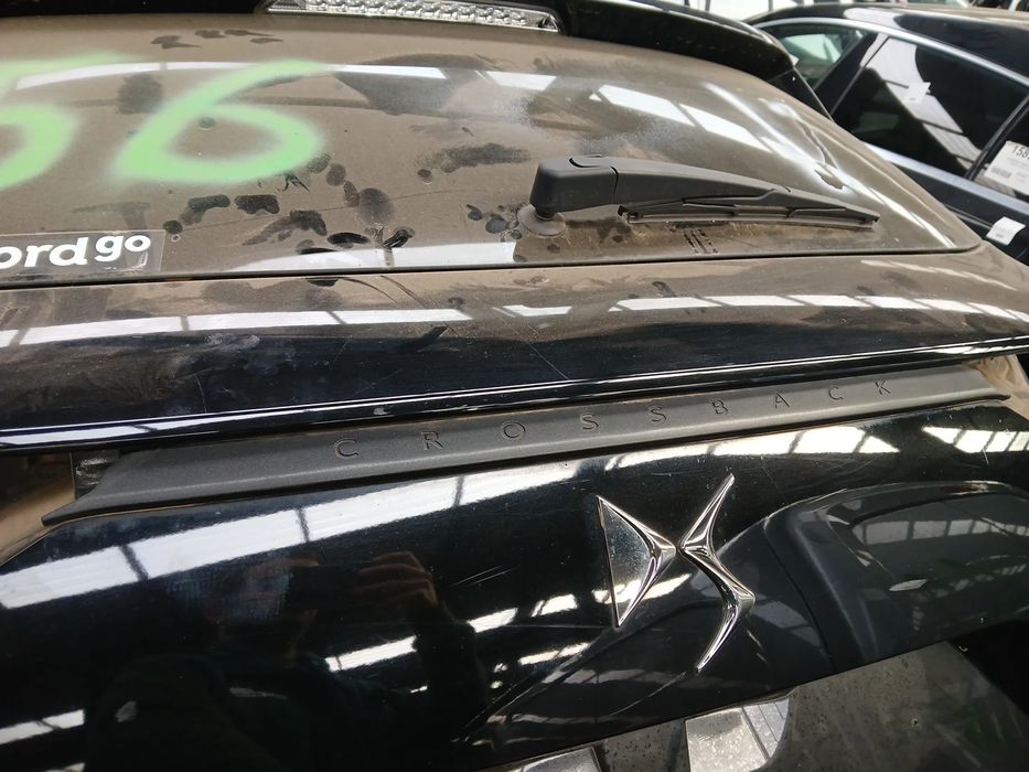 Friso da porta / tampa da mala DS DS7 Crossback (J_)