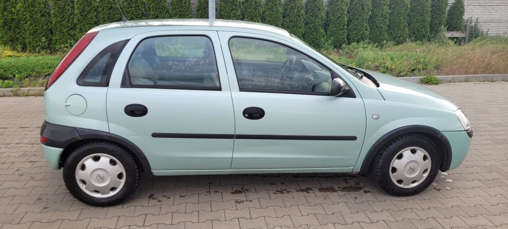 Opel Corsa C 1.0 Gaz