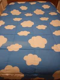 Edredon nuvens para cama de criança