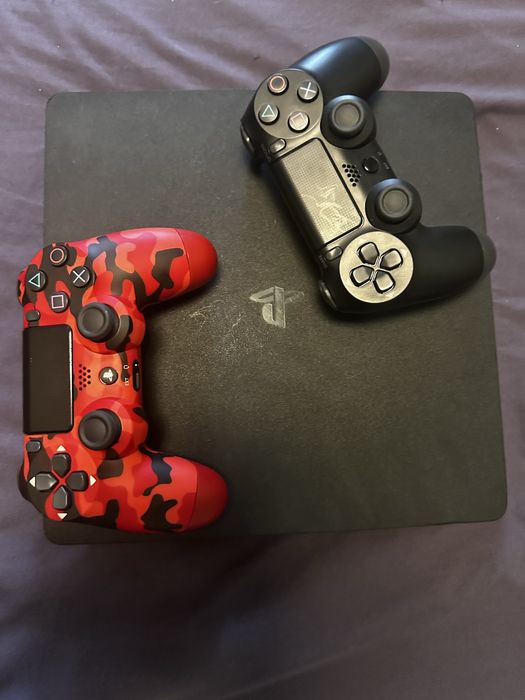 Продам Playstation 4 slim 500 gb