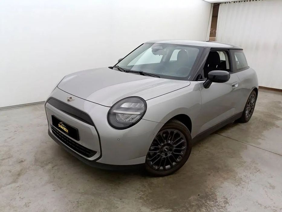 MINI 3 Portas Cooper E Classic
