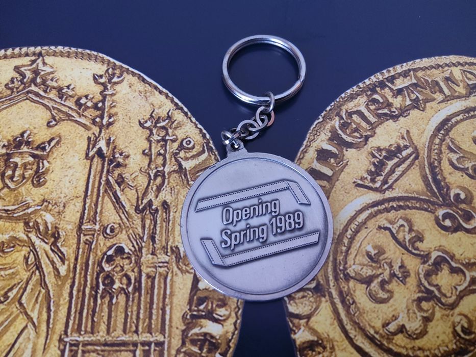 25925# Porta Chaves Disney ( opening Spring 1989 )