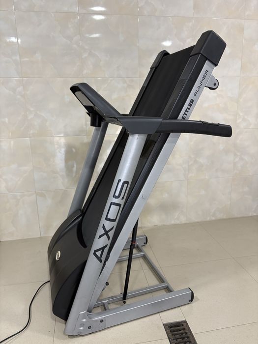 Бігова доріжка Kettler Axos Runner Germany під ремонт