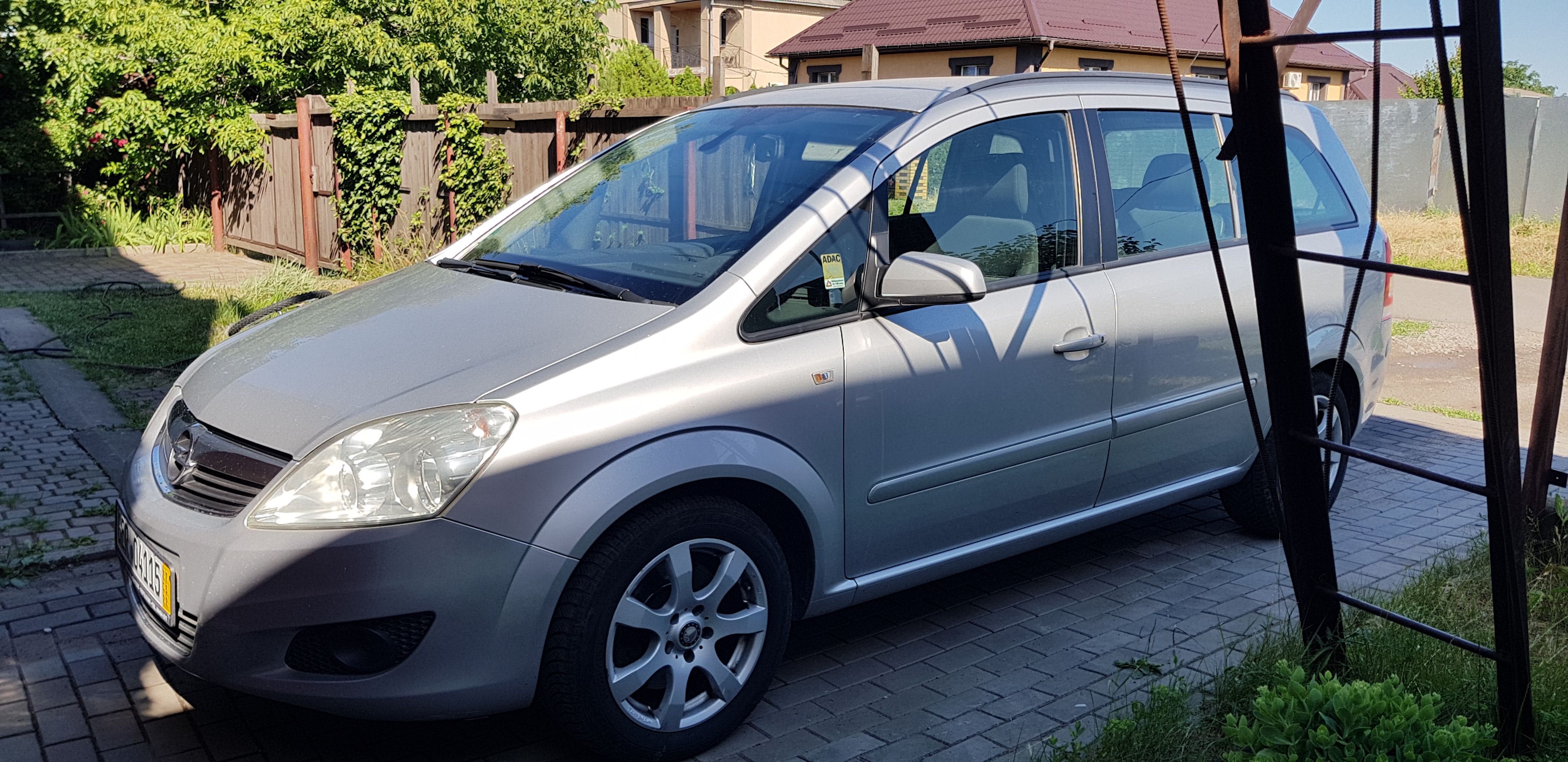 Opel Zafira 1.9 Tdi