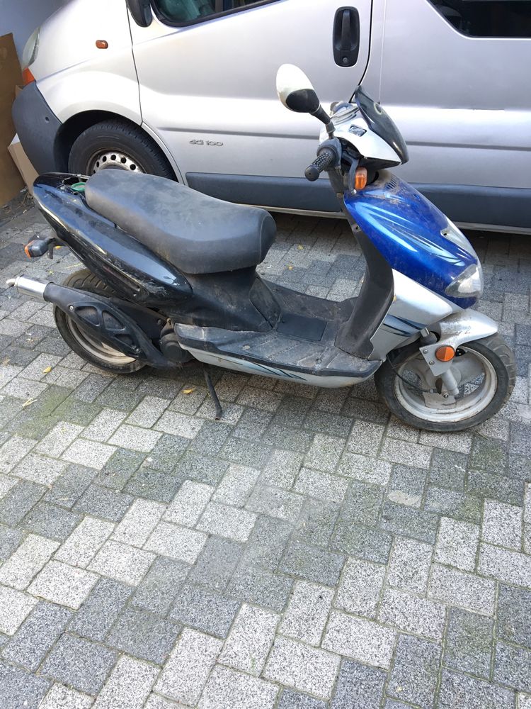 Skuter CPI Hussar zarejestrowany w PL Yamaha Gilera Aprilia Peugeot