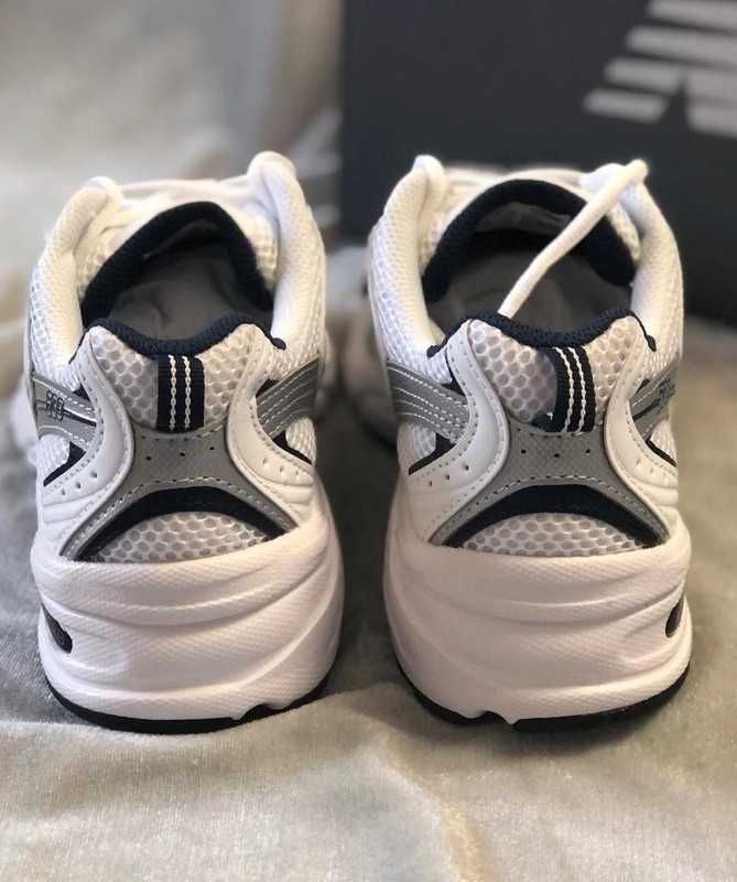 *NewBalance530Biały Pozostafa.41.5