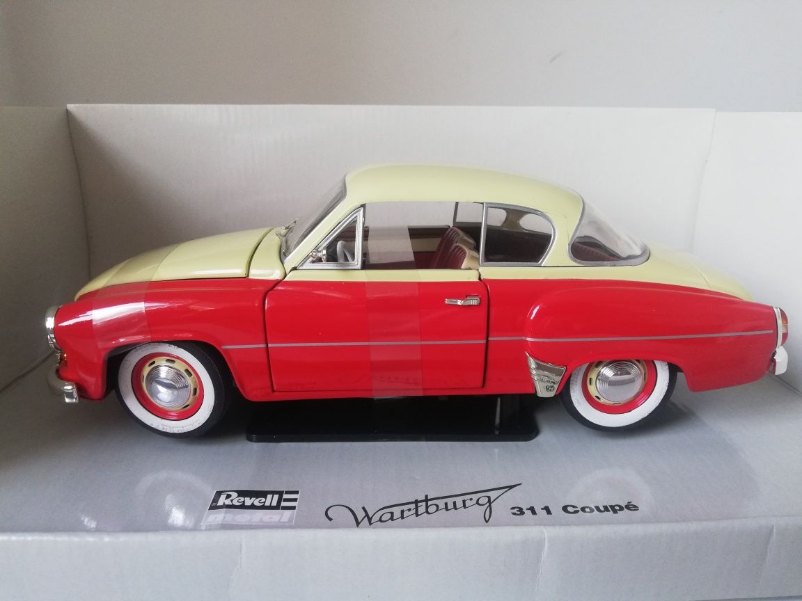 Wartburg 311 Coupe 1:18 Revell Metal