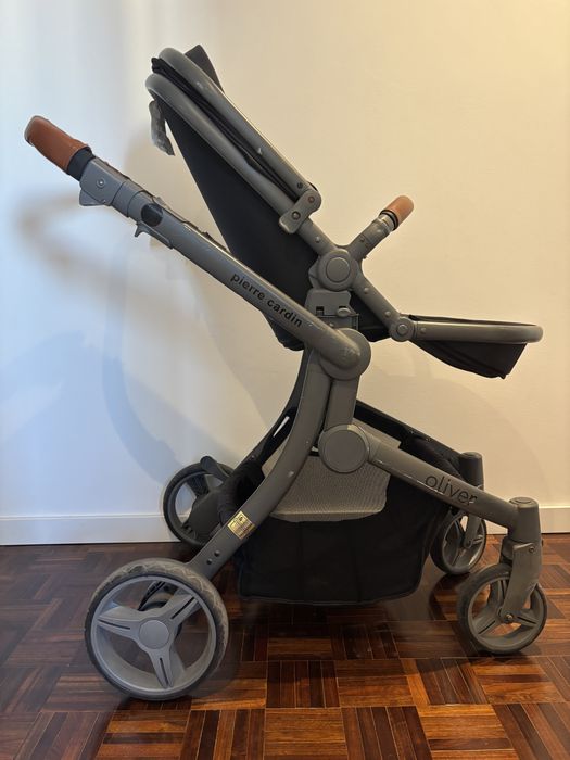 Carrinho de bebe Pierre Cardin