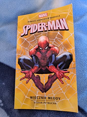 Książka " Spider-Man wiecznie młody"