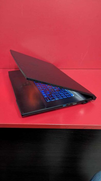 MSI KATANA 17 B12VGK на NVIDIA GeForce RTX 4070(8GB)