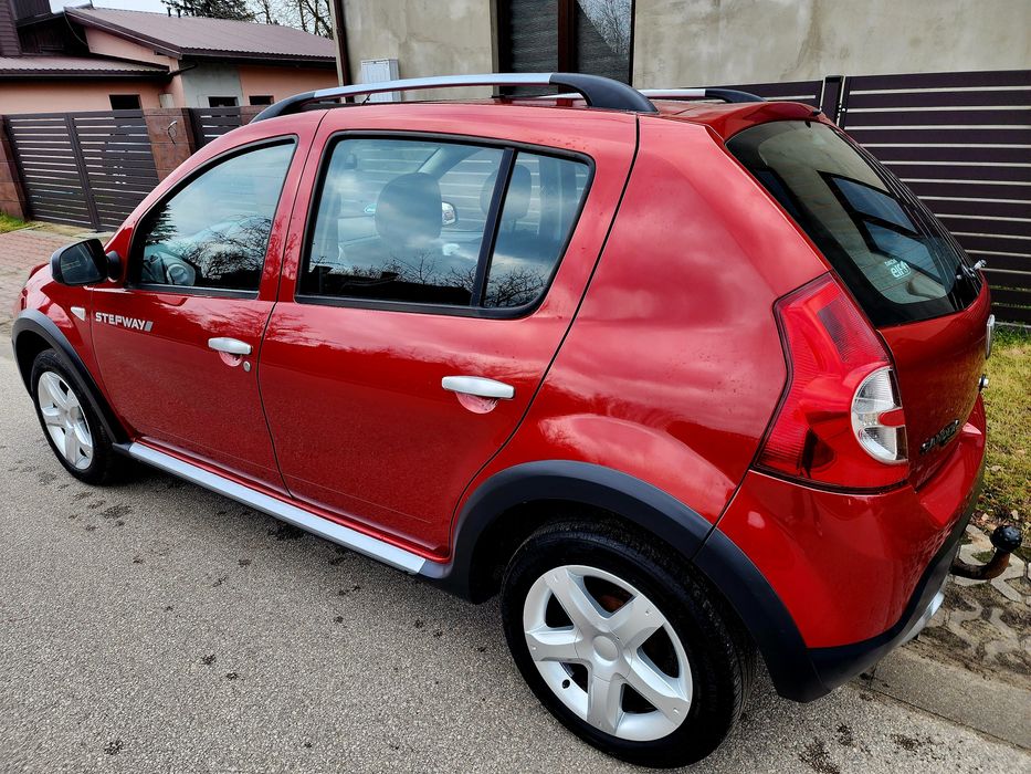 Śliczna bezwypadkowa Dacia sandero stepway 1,6Mpi