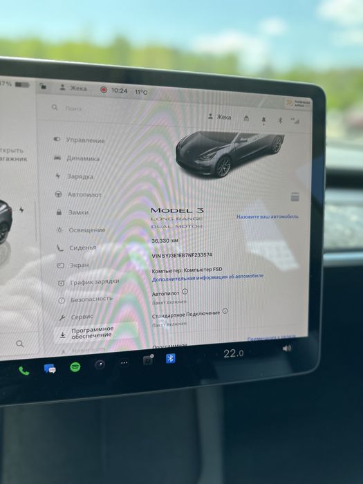 Продам Tesla model 3