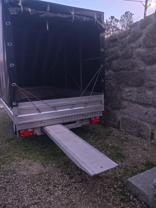 Reboque matriculado 750 kg