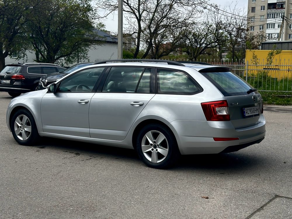 Skoda Octavia A7 2013 Шкода октавія А7