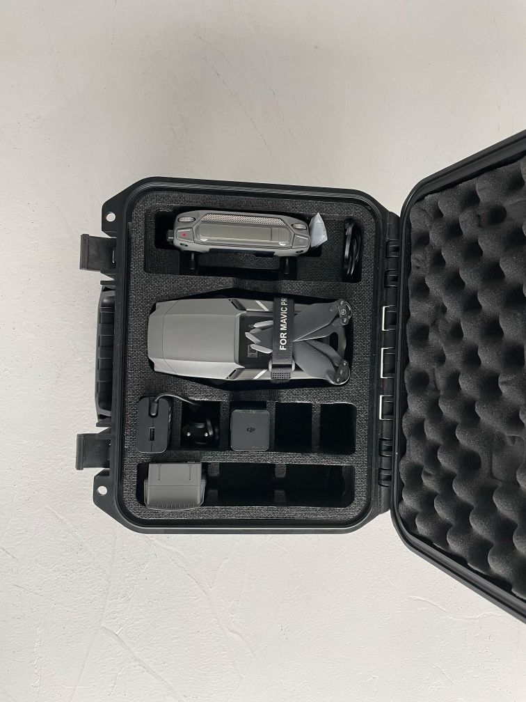 Vendo DJI Mavic 2 Pro Combo + Hard Case Original  + MicroSD 128gb