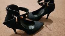 Buty ccc Jenifer rozmiar 37 czarne na pasek szpilki