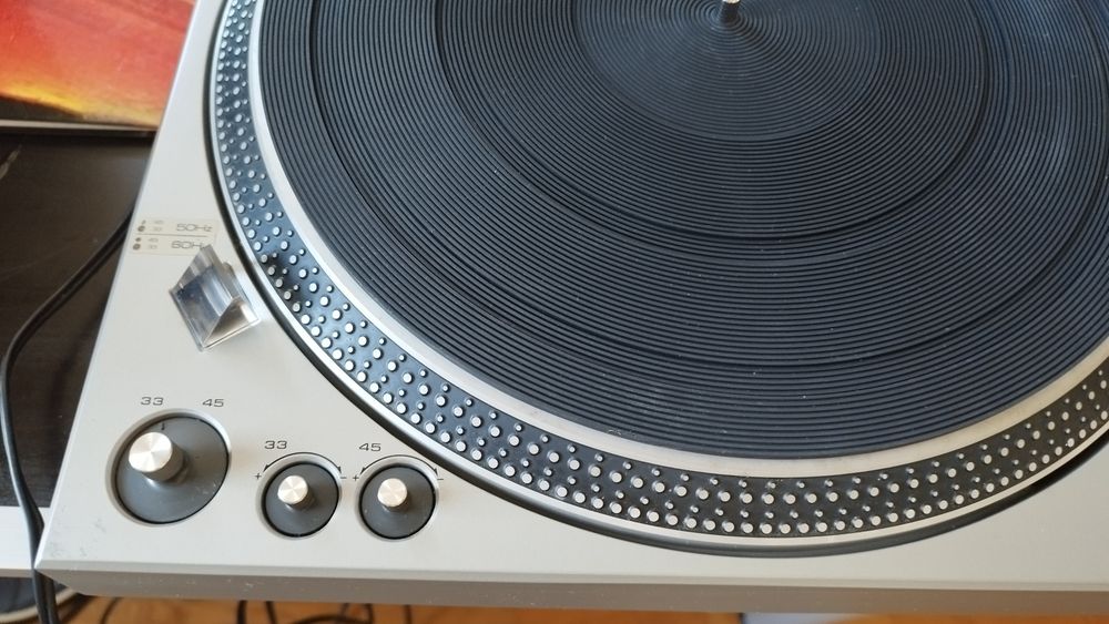 Technics SL 1300