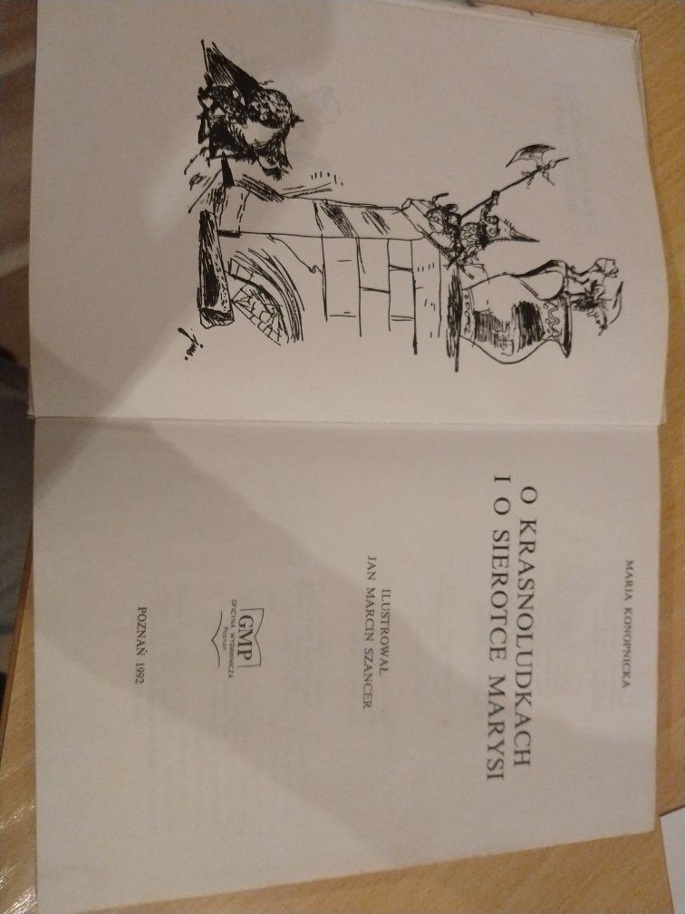 O krasnoludkach i sierotce Marysi. M. Konopnicka. ilustracje Szancera!