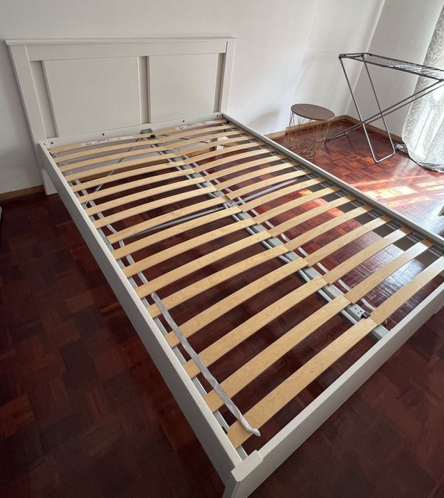 Cama+colchão +gavetão entrego