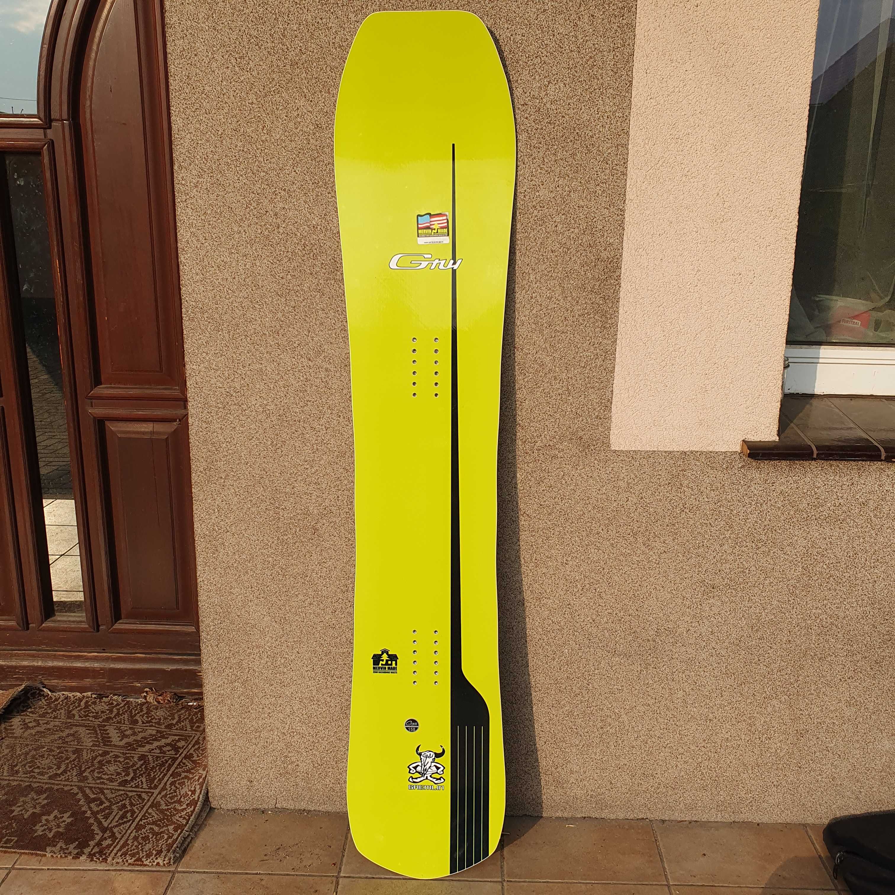 snowboard GNU Gremlin 23/24  rozmiar 158