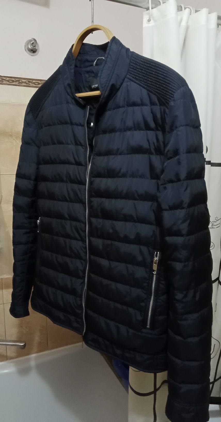 Продам куртку Antony Morato