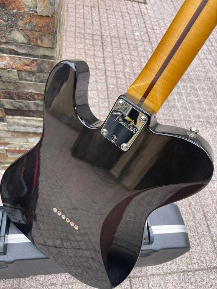 Guitarra Fender Modern Player Telecaster® Plus