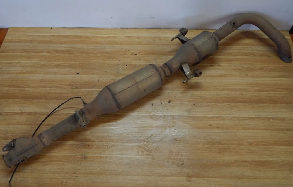 Tłumik tłumnik wydech dpf katalizator 2.3 dci M9T  MASTER III movano nv400 15-21 Łuków części