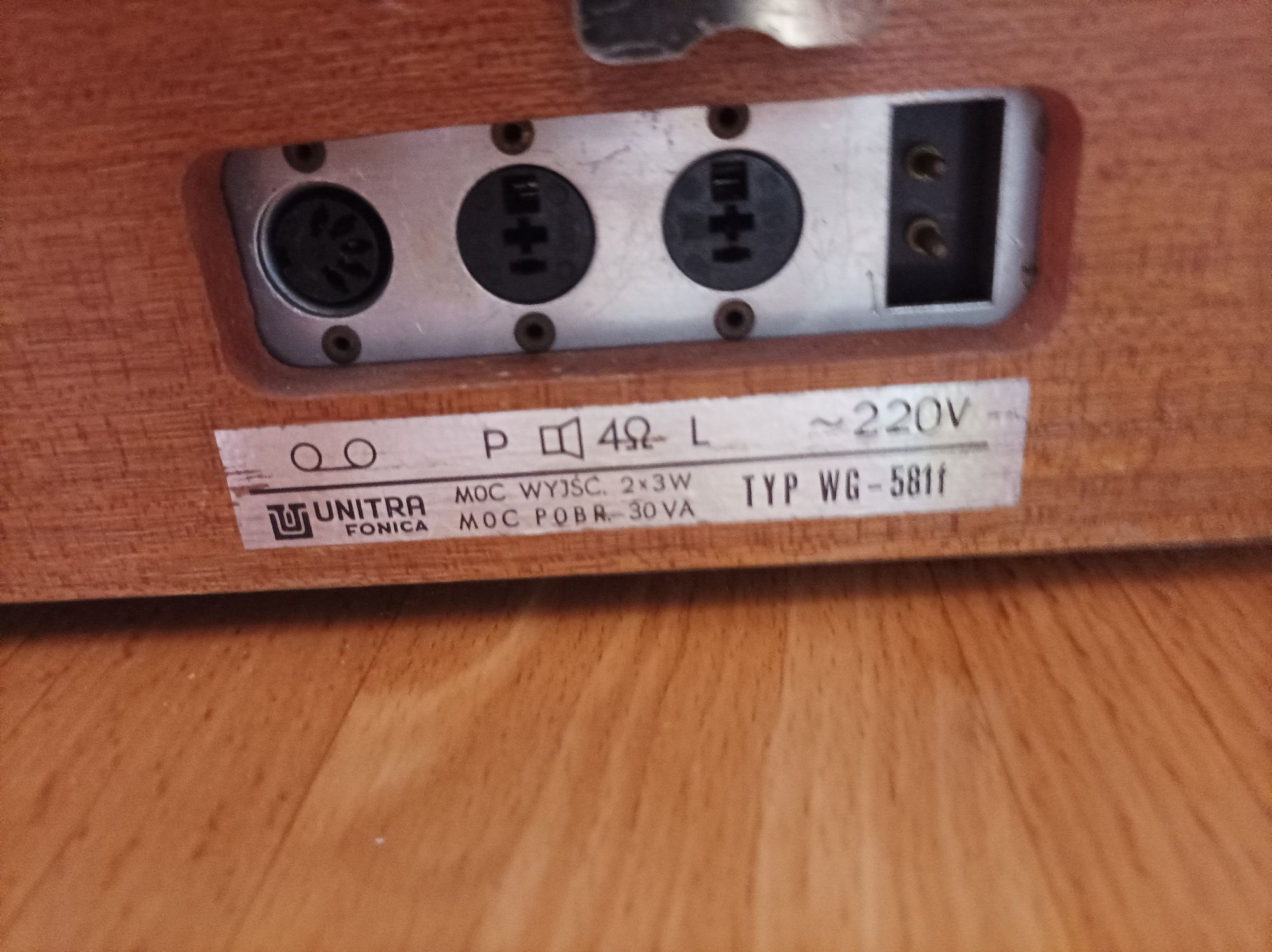 Gramofon UNITRA Fonica typ WG-581f