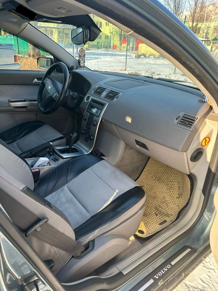 Продам VolvoS40