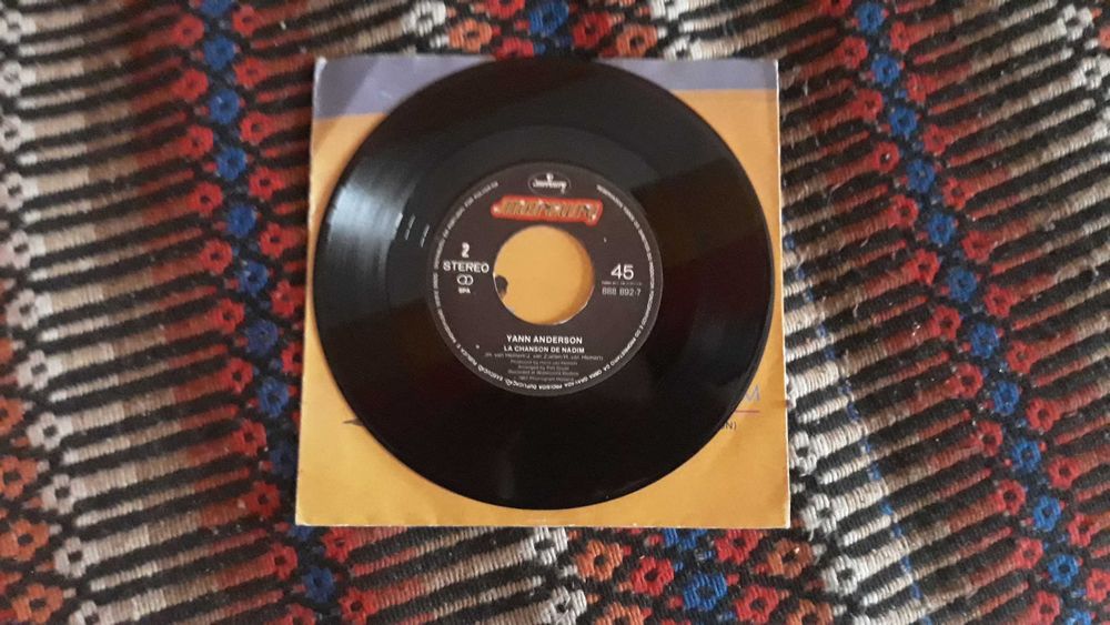 Yann Anderson - Song for Nadim - single - portes incluídos