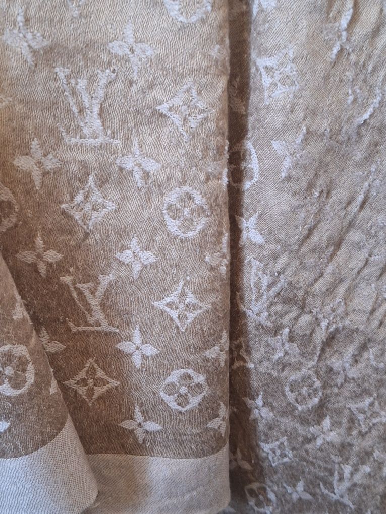 Louis Vuitton beżowa chusta z jedwabiu i wełny oryginał