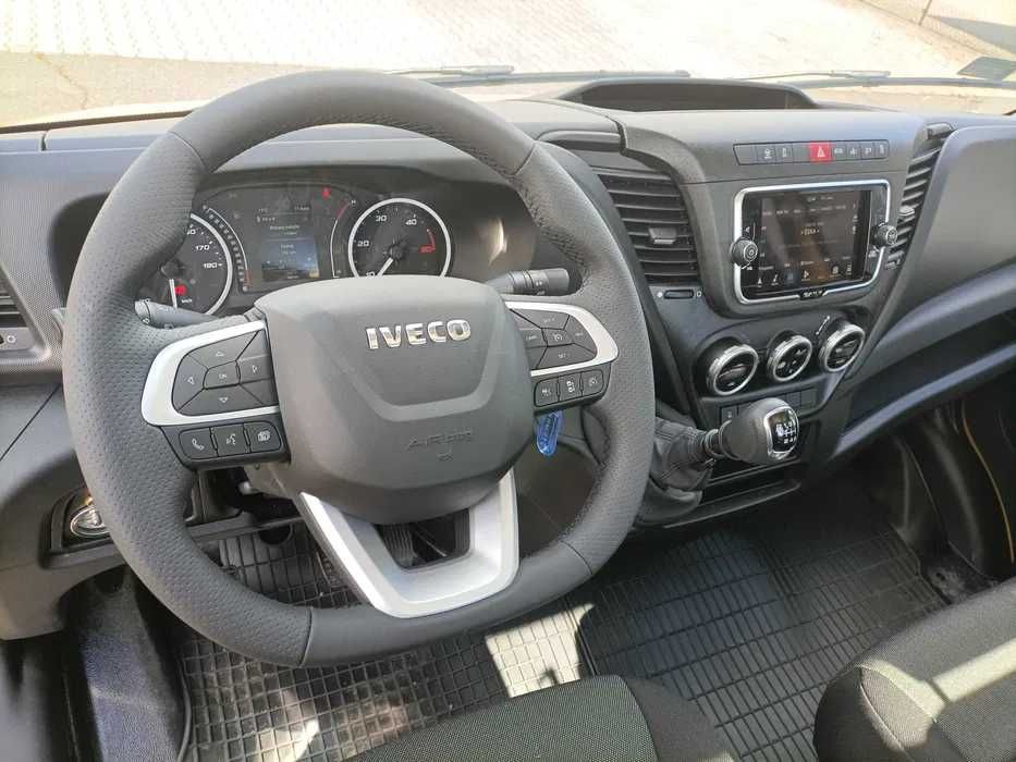 Wynajem Iveco Daily Autolaweta
