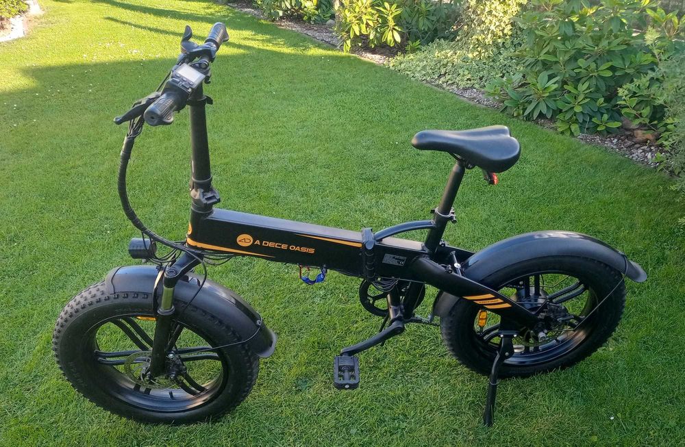 ADO A20F rower elektryczny składany czarny