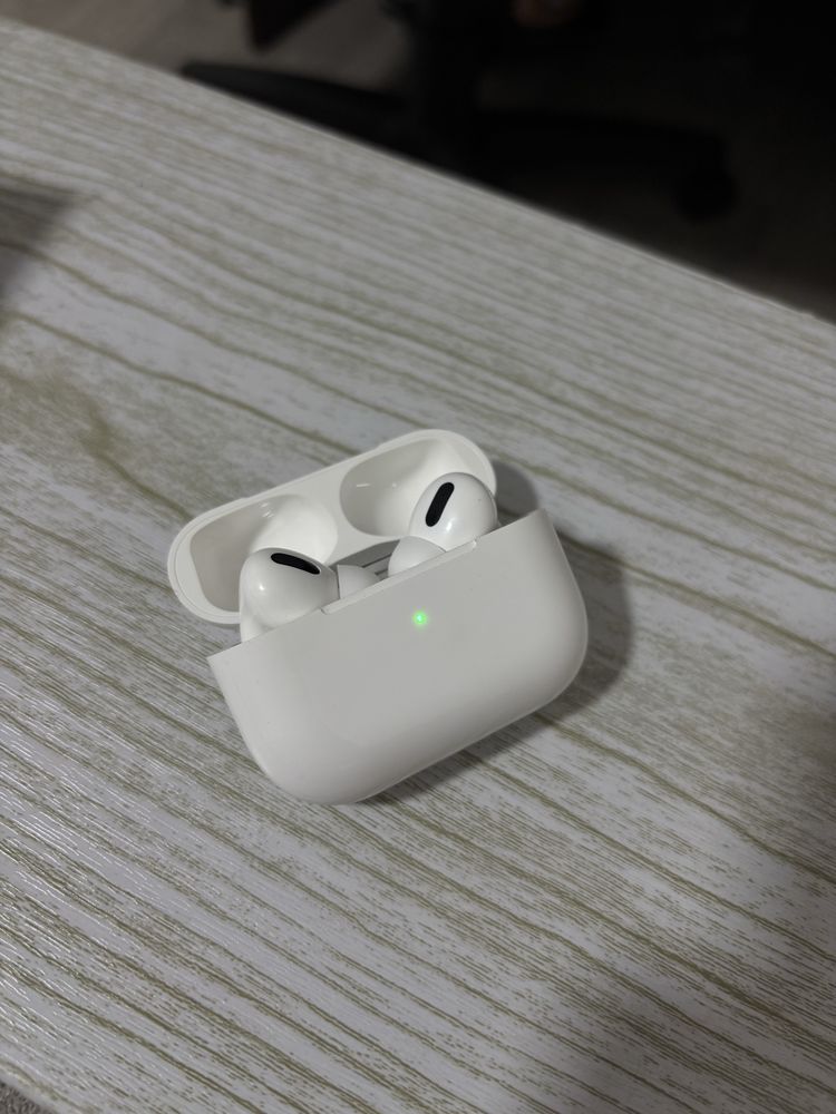 Навушники AirPods Pro 2
