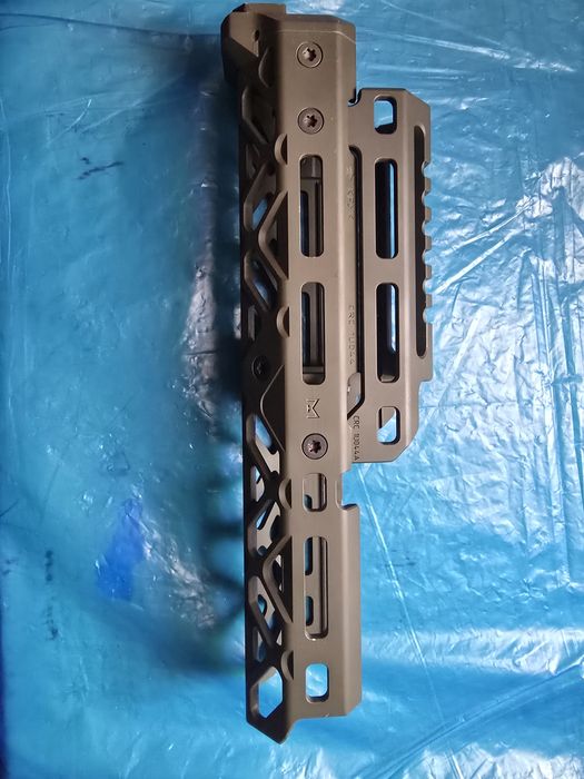 CRC 1U044А-MIL | Довга цівка M-LOK на АКС-74У