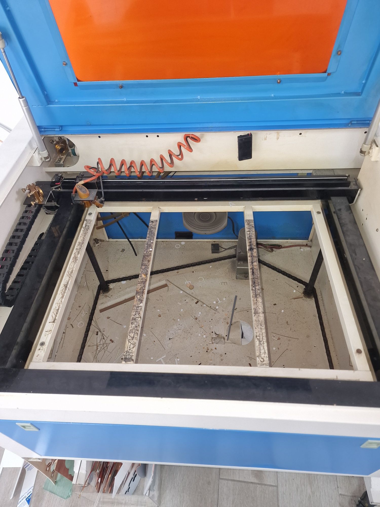 Máquina laser co2 60w área 60x40cm