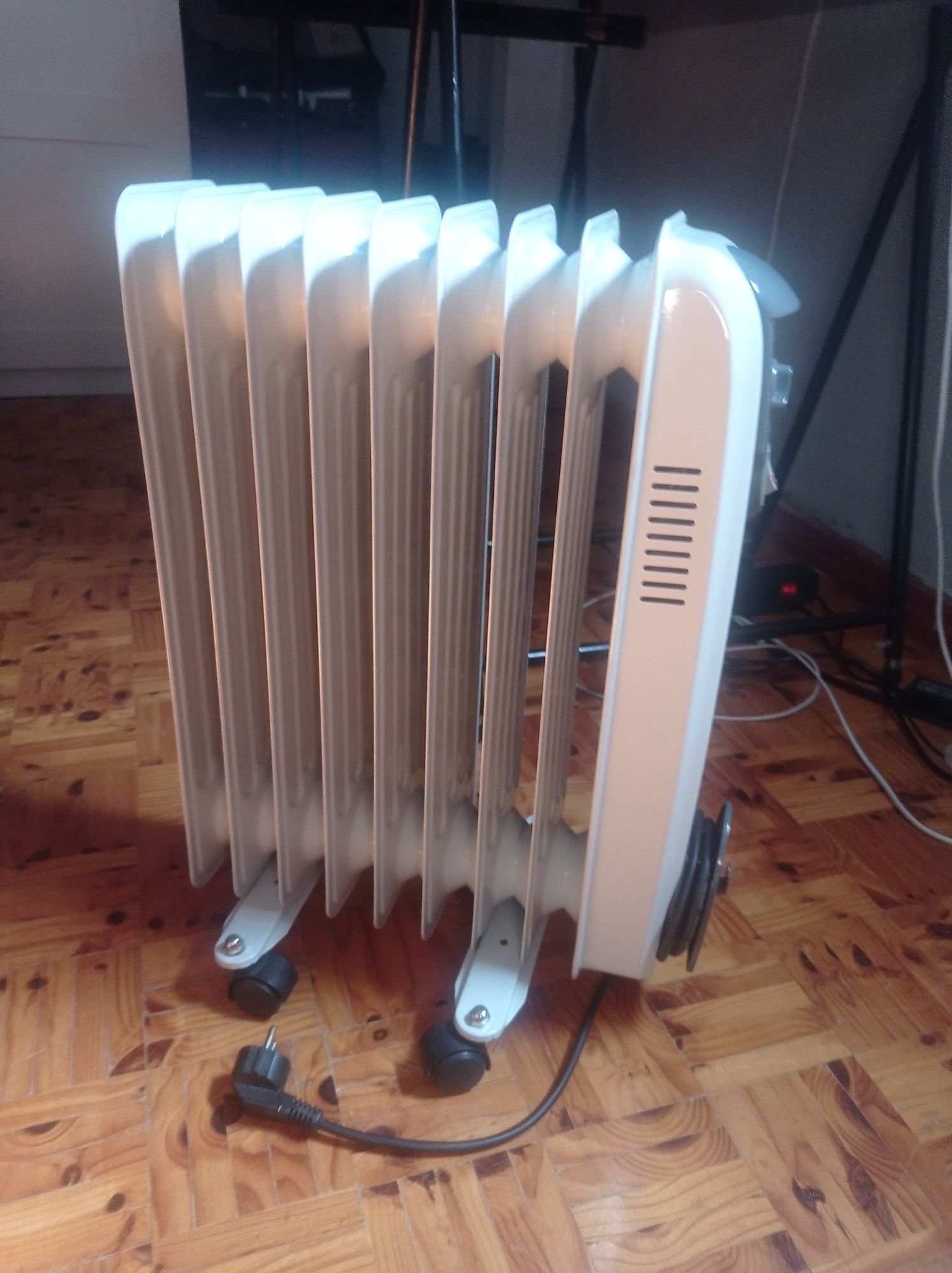 Aquecedor de óleo Garza 2000W