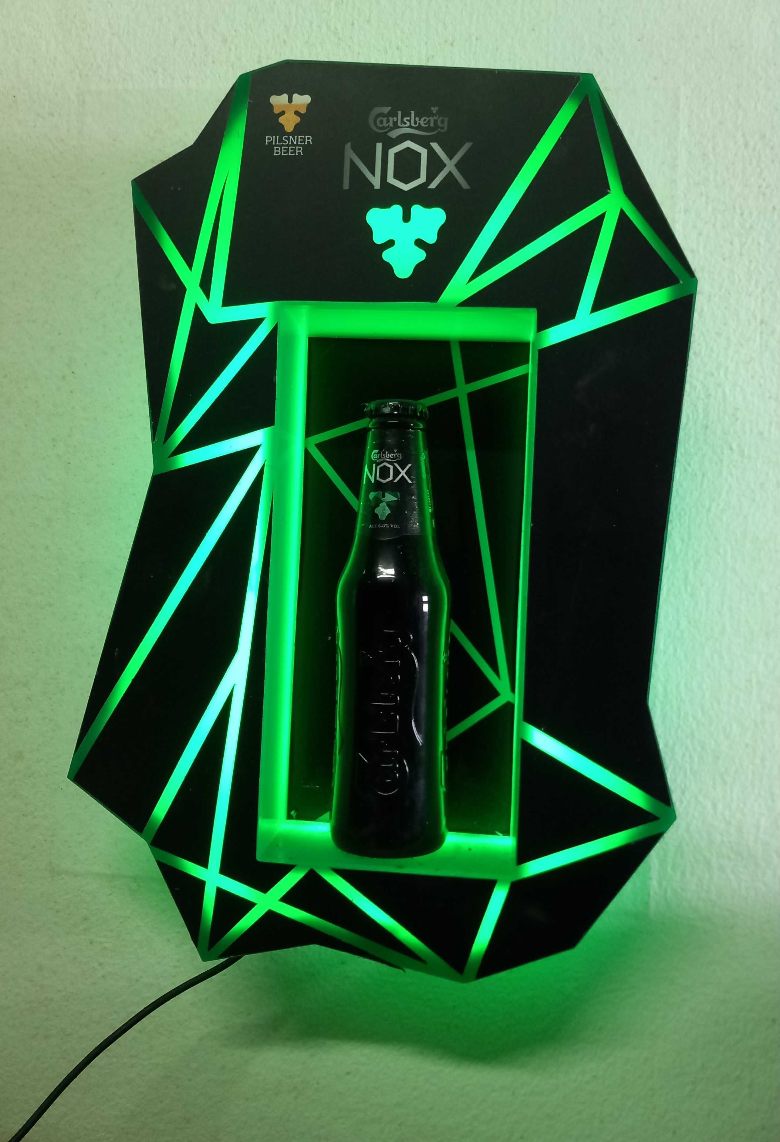 2 Placar publicitario com iluminacao de colecao